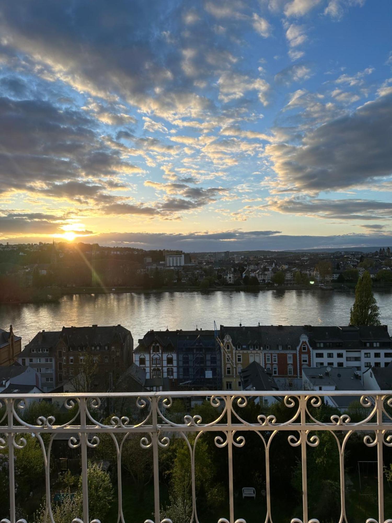 Apartment -residenz Josephine- Atemberaubender Rheinblick Bis Zum Deutschen Eck *